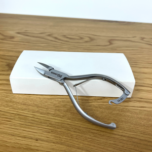 Pince à ongles - Coupe droite - Mors effilés - 13,5 cm - Inox - Bec droit - Essential by My Podologie