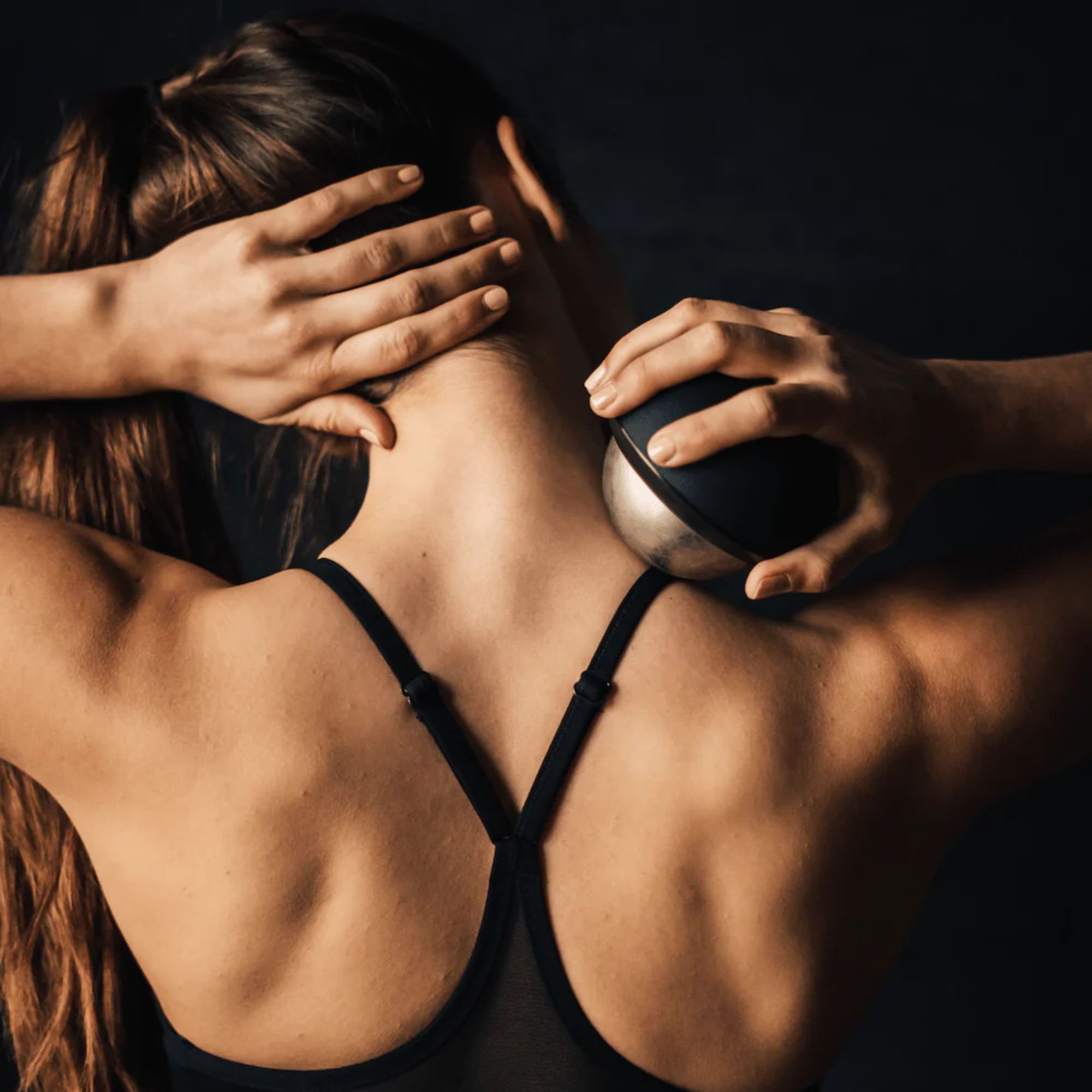 Dot - 2 in 1 massage ball - Ø 8 cm - Jolt