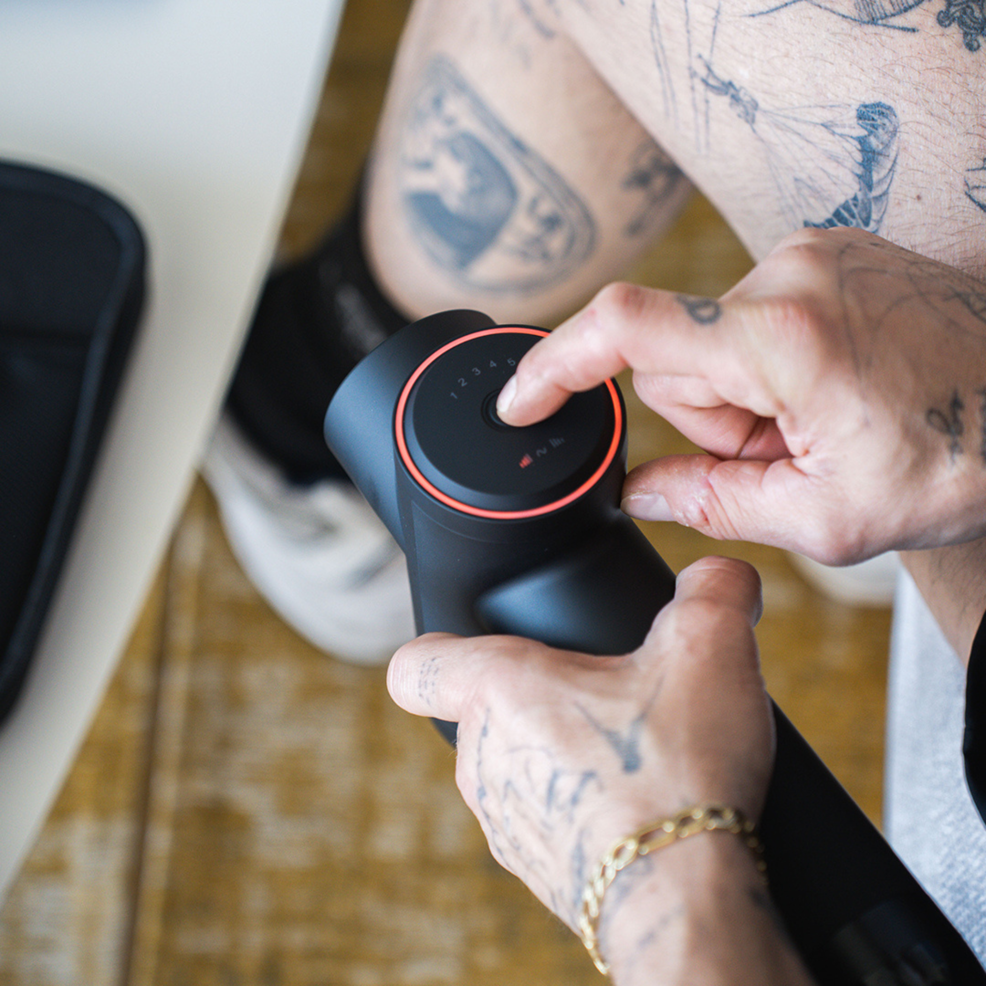 Jolt Bolt+ Pistolet de massage - Jolt