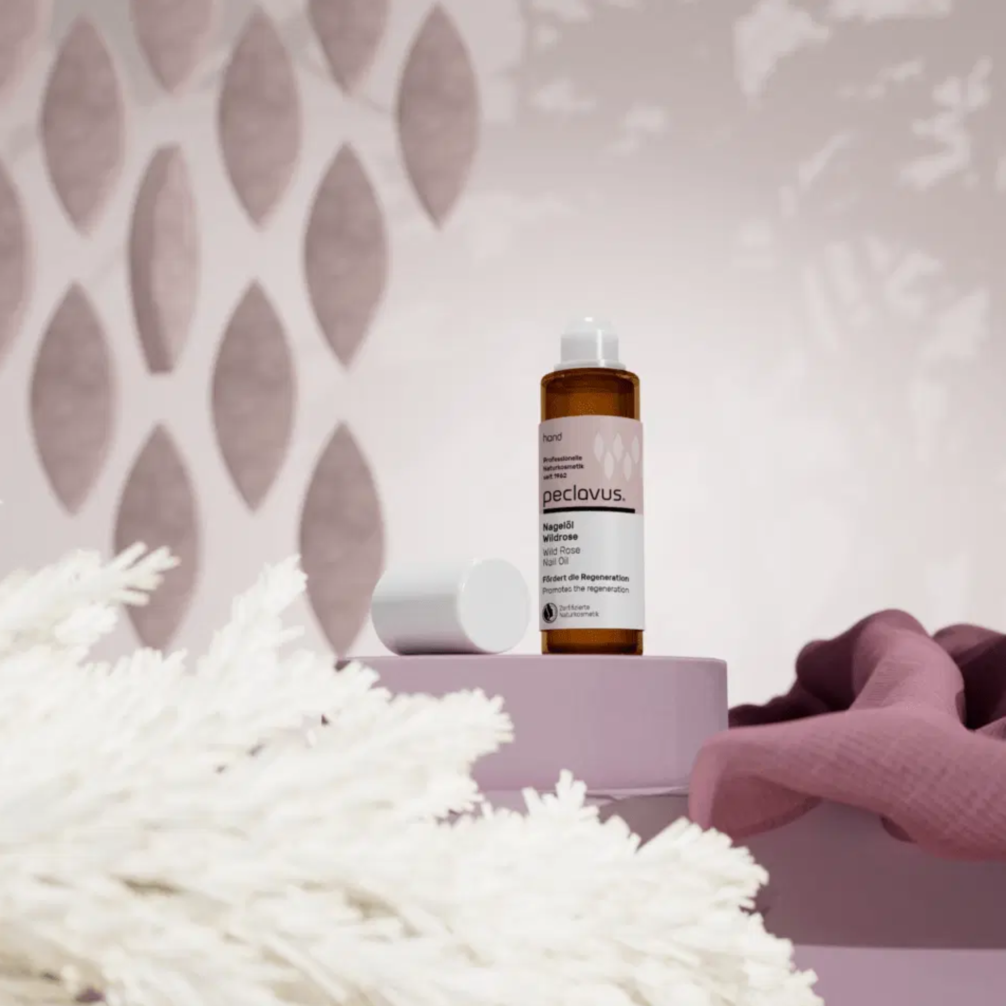 Moisturizing oil for cuticles and nails - Wild Rose fragrance - Peclavus