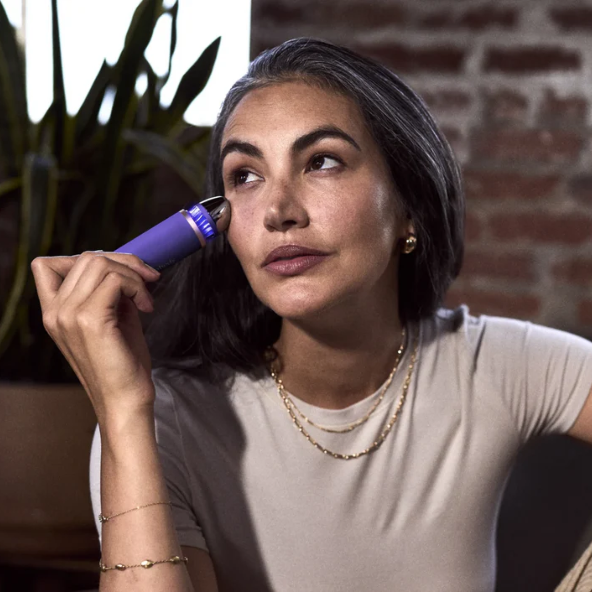 TheraFace Depuffing Wand - soin du visage - chaud/froid - 2 coloris - Therabody