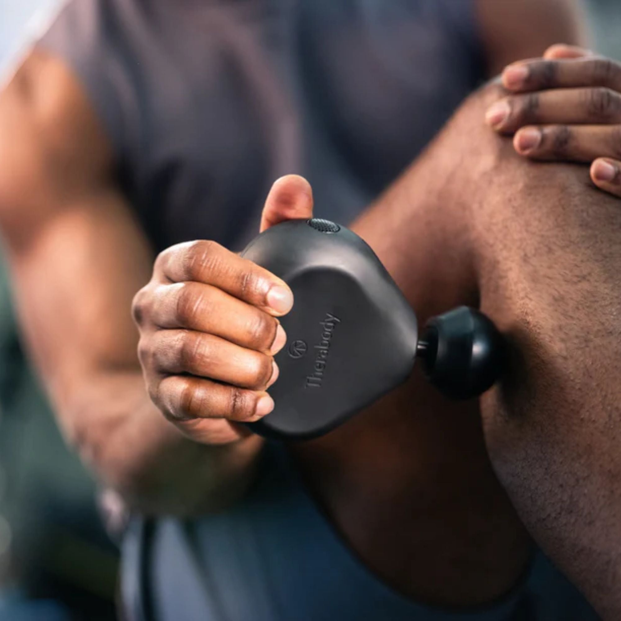 Theragun Mini 3.0 - Pistolet de massage - 2 coloris - Therabody