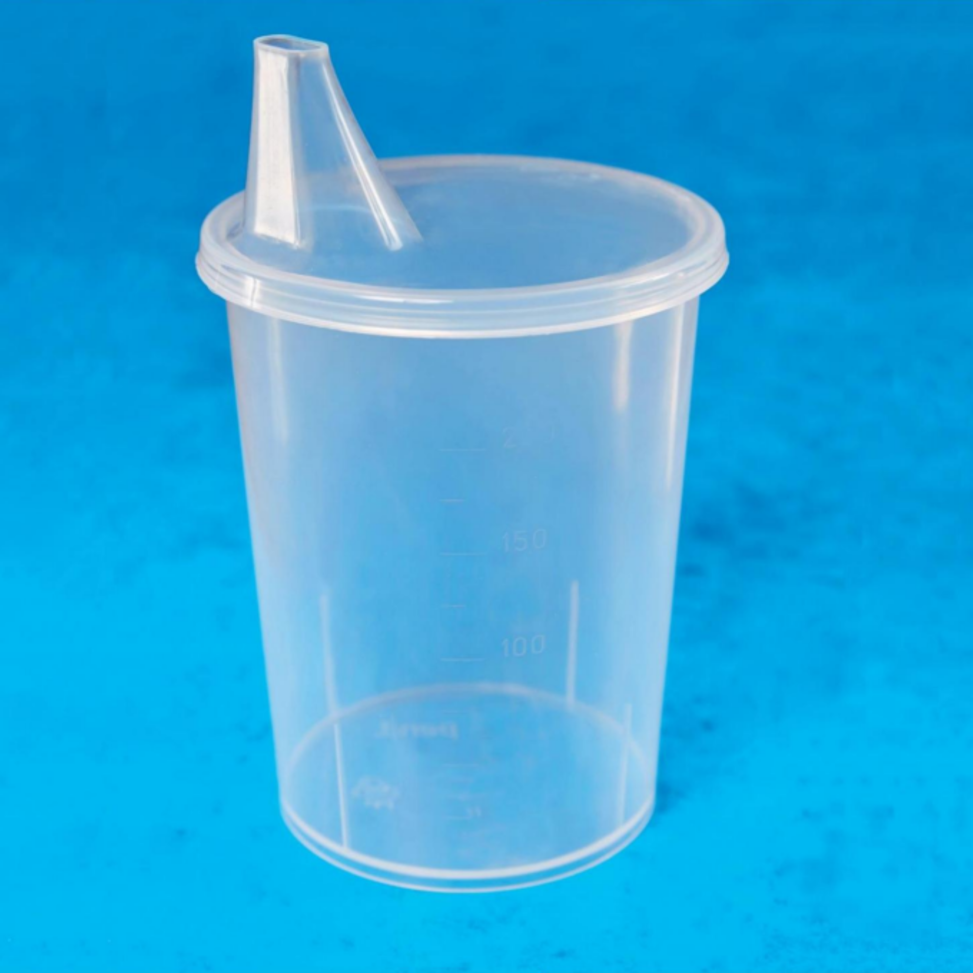 Glass With Pouring Spout - Pharmaouest