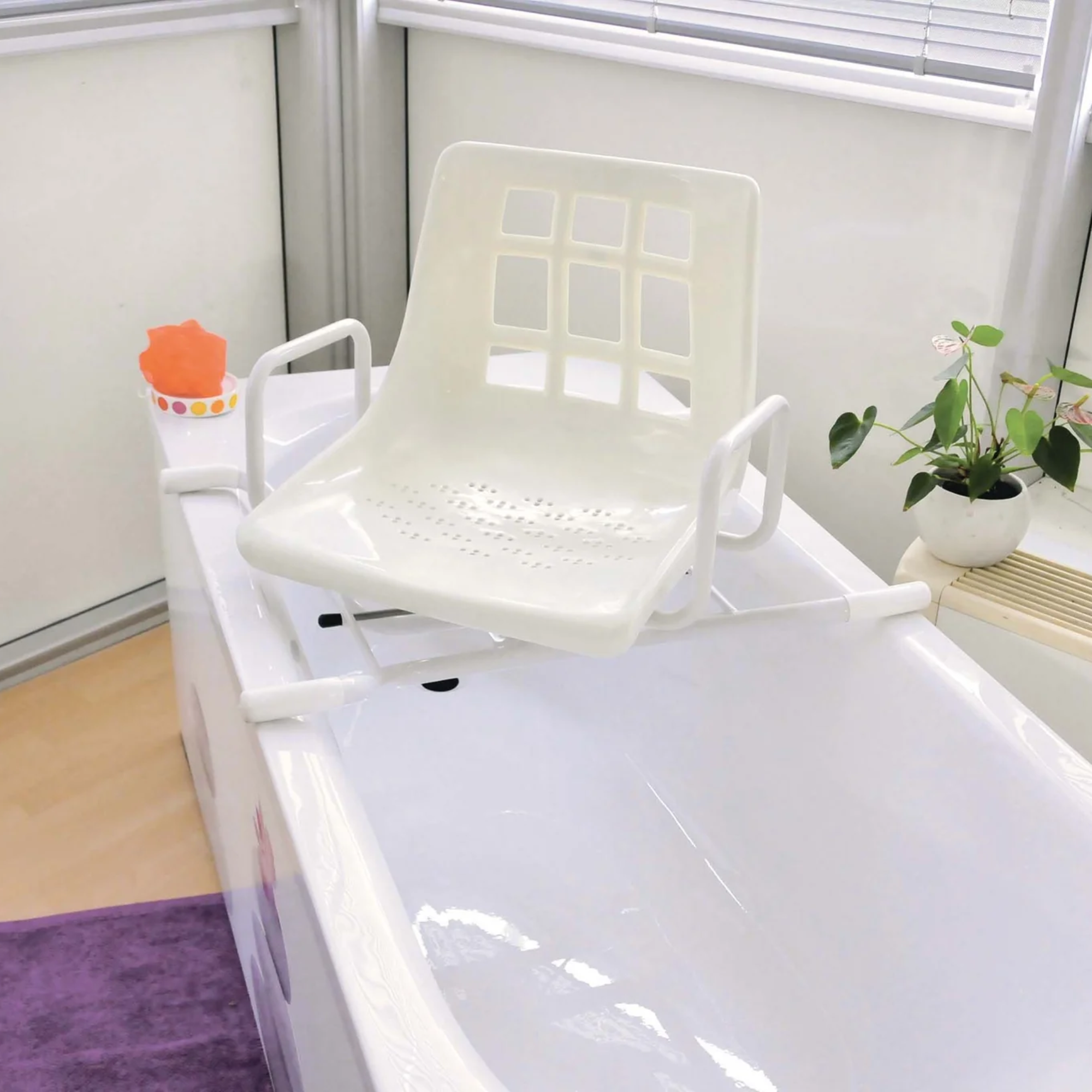 Siège de Bain Pivotant DAKARA - Drive